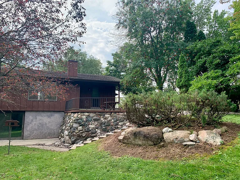 11 Green Way Dr #1 — Photo 5
