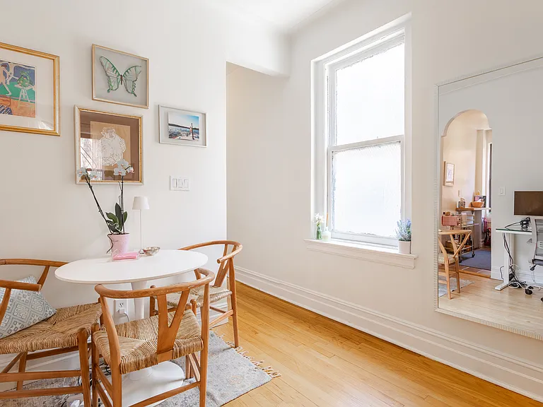 199 Bleecker St #8 — Photo 4