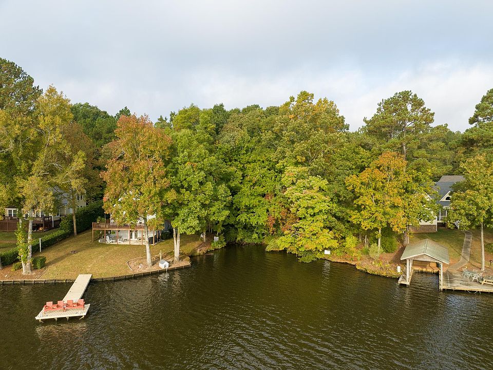 1st image of 645 Sagamore Dr #464