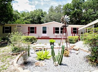 611 NW 155th St, Citra, FL 32113