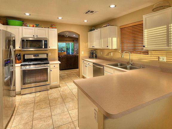 4th image of 8350 N Austin Nikolas Ct