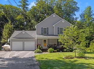 4 Stratford Dr, Center Barnstead, NH 03225