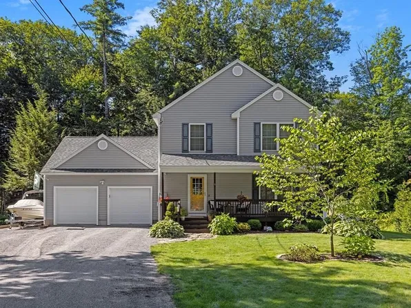 4 Stratford Drive, Barnstead, NH 03225