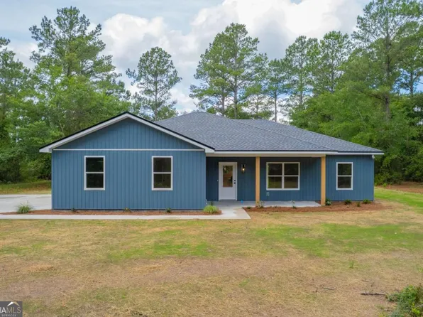 101 Yorkshire Ln, Waverly, GA 31565