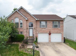 1010 Shadowridge Dr, Elsmere, KY 41018