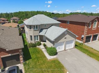 70 Shalom Way, Barrie, ON L4N 5Y3