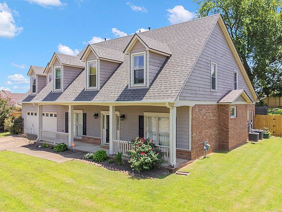 3rd image of 9045 Chimneyrock Blvd