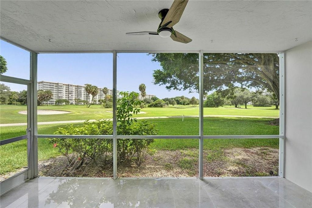 3900 Oaks Clubhouse Dr APT 107, photo 7