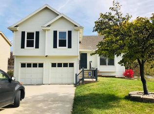 10313 NW 85th St, Kansas City, MO 64153