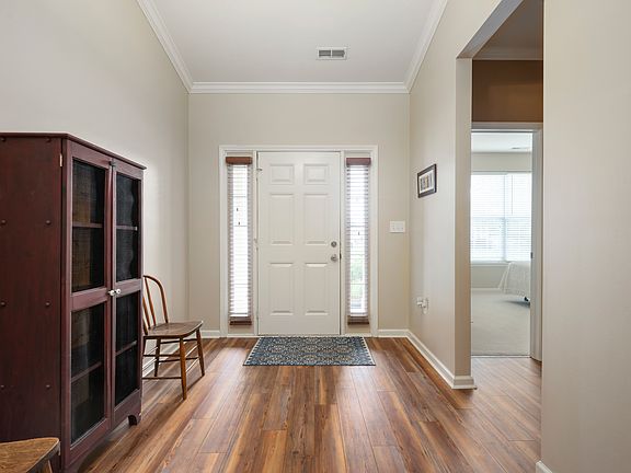 4th image of 9402 Whisper Bend Dr
