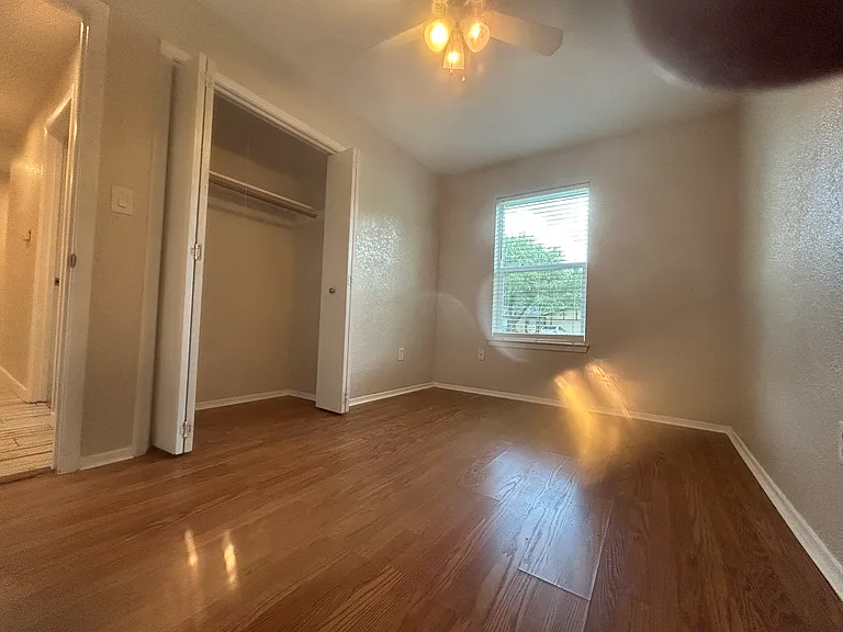 423 Marsha St — Photo 22