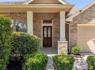 13743 Rolling River Ln, Houston, TX 77044