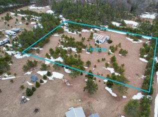 9468 N Star Ln, Crivitz, WI 54114