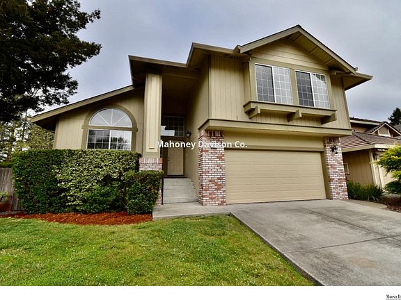 2nd image of 2101 Rosemary Ct