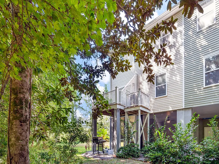 1420 Widows Ct — Photo 37