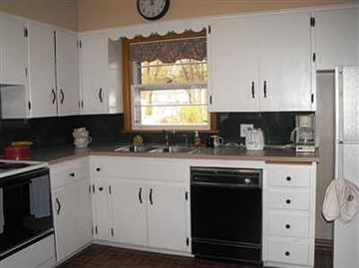 4th image of 3482 Lakeview Blvd