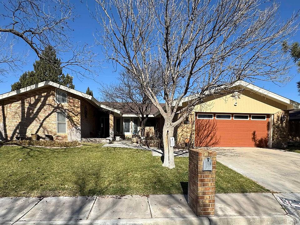 1st image of 1422 Camino Real