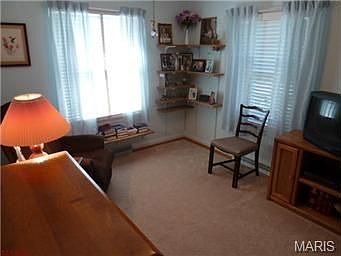 4th image of 1337 Kroeger Dr