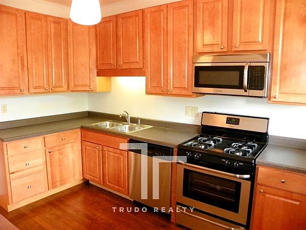 1st image of 2827 W Logan Blvd #28252