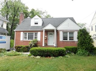 100 Riverside Dr, Cranford, NJ 07016