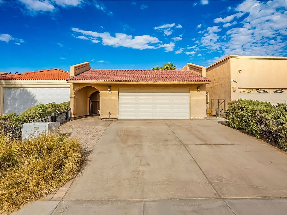 1st image of 2843 Country Club Drive