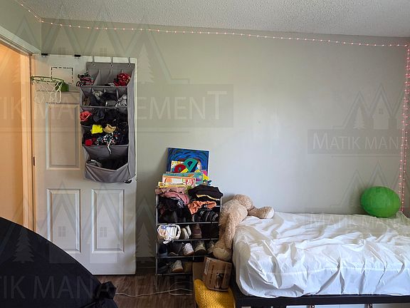 3rd image of 300 6th St SW APT 103