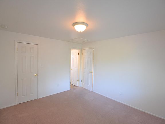5th image of 1920 19th St #11