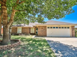 3215 90th St, Lubbock, TX 79423