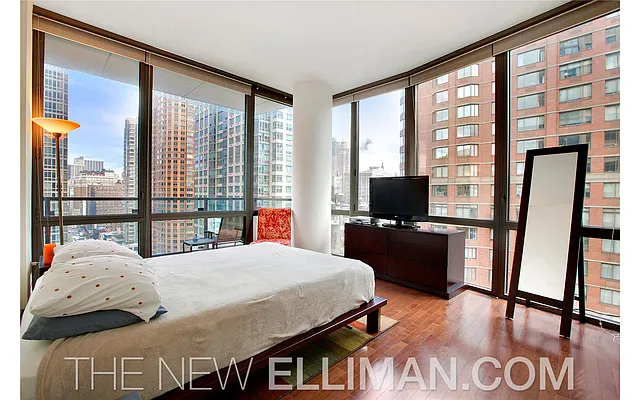 Sold by Douglas Elliman | media 2