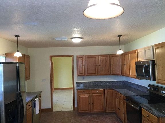 4th image of 330 Glenwood Ave