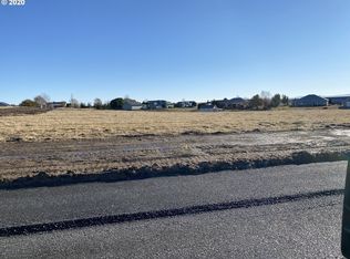 Bailey Way, Echo, OR 97826