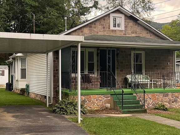 3rd image of 286 Branch St
