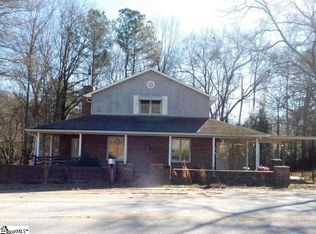 1607 Greenwood Rd, Laurens, SC 29360