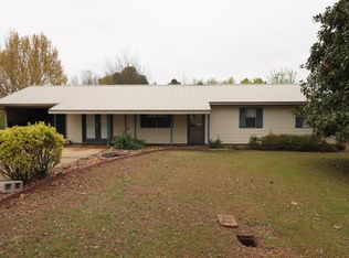 99 Wilf Dr, Pleasant Plains, AR 72568