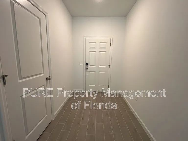3484 SE 37th Ct — Photo 4