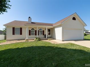4 Tomahawk Ct, O'Fallon, MO 63366