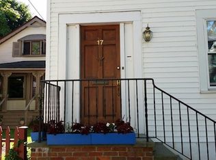 17 Heath St #1, Newport, RI 02840