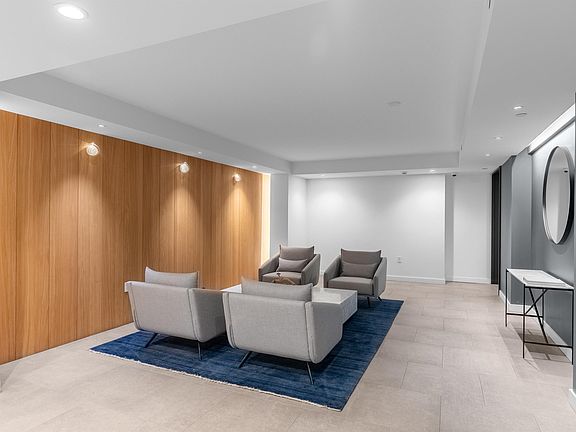 3rd image of 1365 Davie St #203