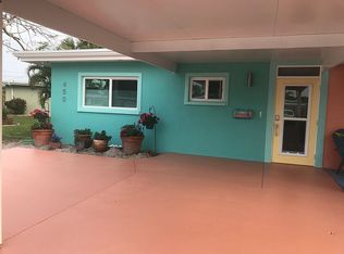 450 63rd St, Bradenton Beach, FL 34217