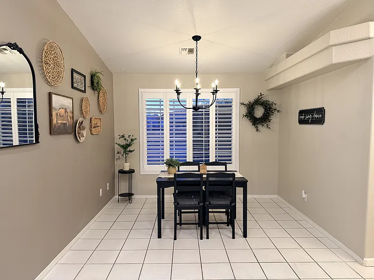 2134 E Desert Palms Dr — Photo 5