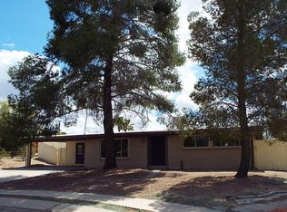 8434 E Lee Cir, Tucson, AZ 85715