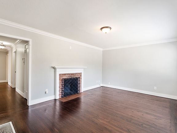 4th image of 8057 Fontaine St