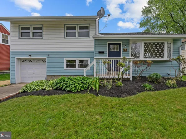 49 N Avon Dr, Claymont, DE 19703