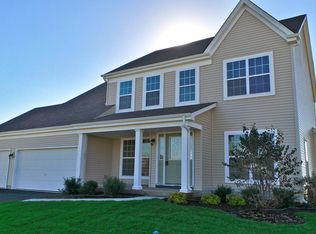 0N332 Napleton Ct, Geneva, IL 60134