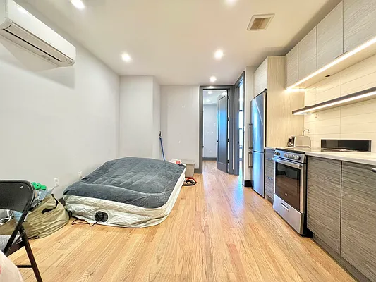 Rented by Doorway NYC, LLC | media 16