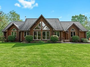 8640 N Dixboro Rd, South Lyon, MI 48178