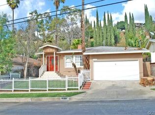 10201 Lanark St, Sun Valley, CA 91352