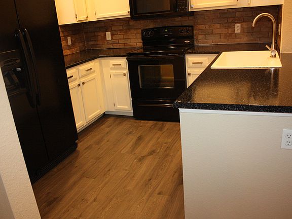 2nd image of 16013 S Desert Foothills Pkwy APT 1012