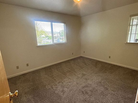 5th image of 1461 Larissa Cir APT D