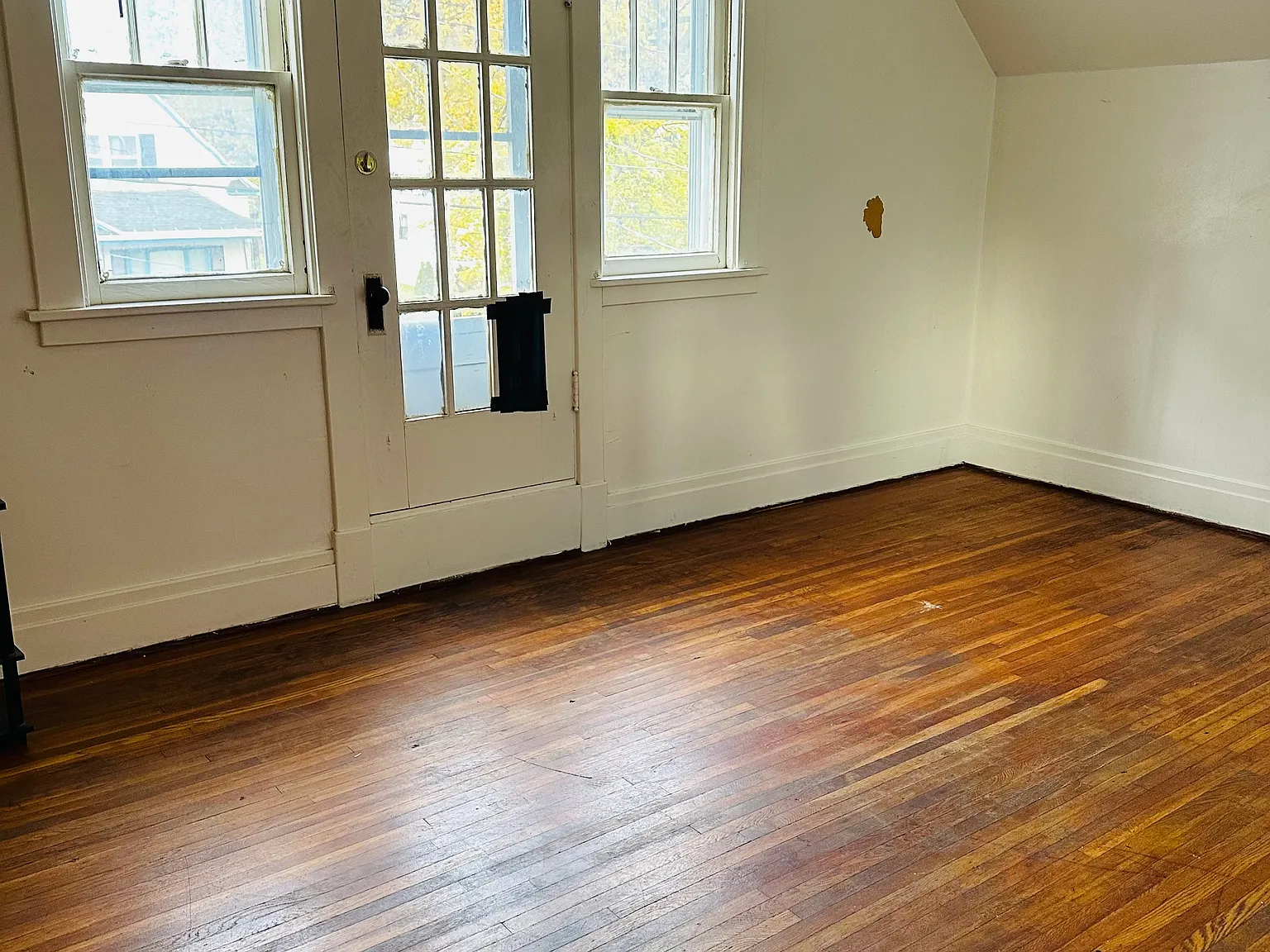 3 bed, 800 sqft, $900 — Photo 3